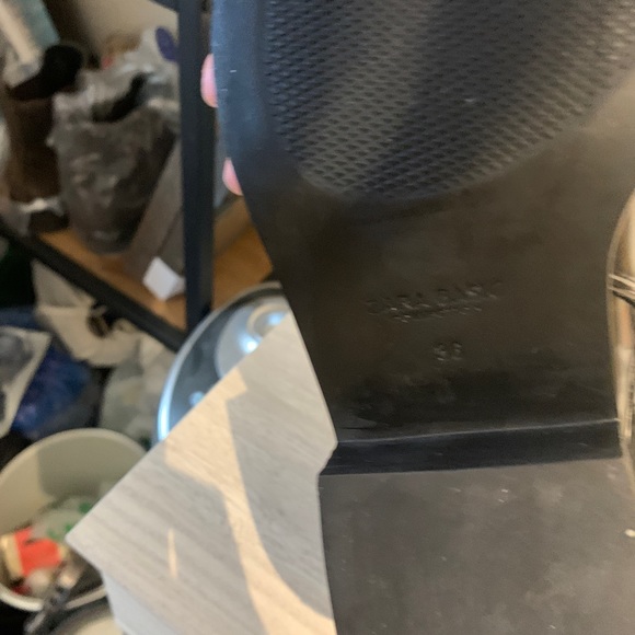 Zara leather pointy black heeled boots/booties Size 36 - Picture 3 of 7